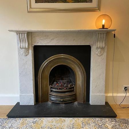 Fantastic Location 10 Mins To Princes Street- 15 To Royal Mile- Main Door-Patio Edinburgh Dış mekan fotoğraf