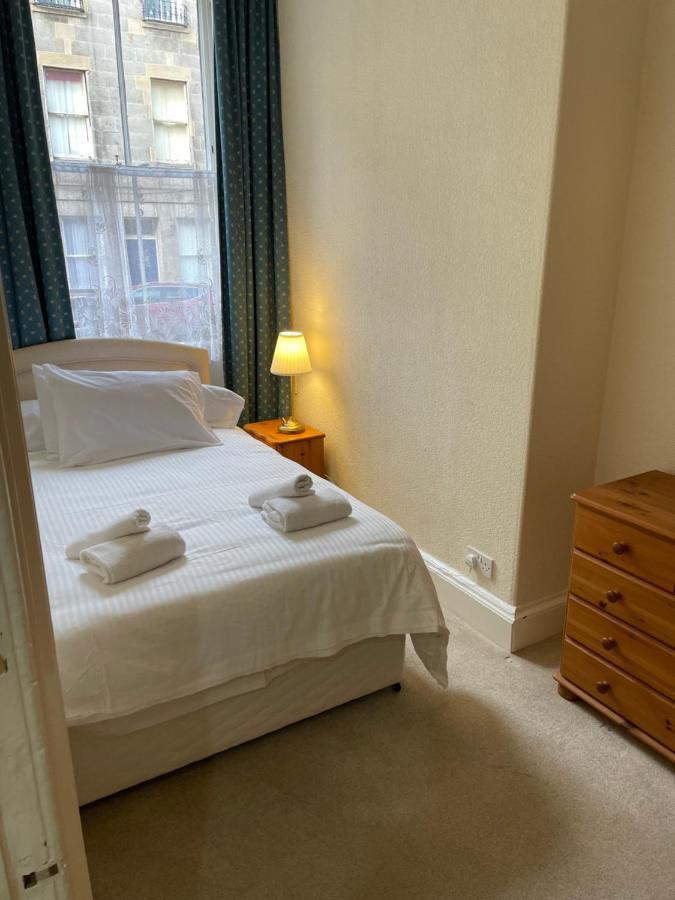 Fantastic Location 10 Mins To Princes Street- 15 To Royal Mile- Main Door-Patio Edinburgh Dış mekan fotoğraf